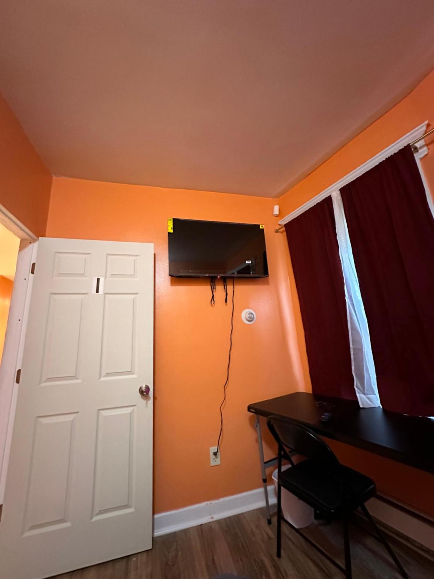 Fidellia Iron Room, Queen Bed Minutes From Newark Liberty International Airport And Newark Penn Station Exterior foto